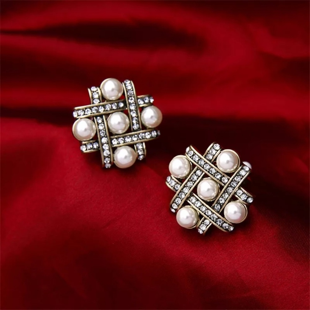 Faux pearl beaded studs